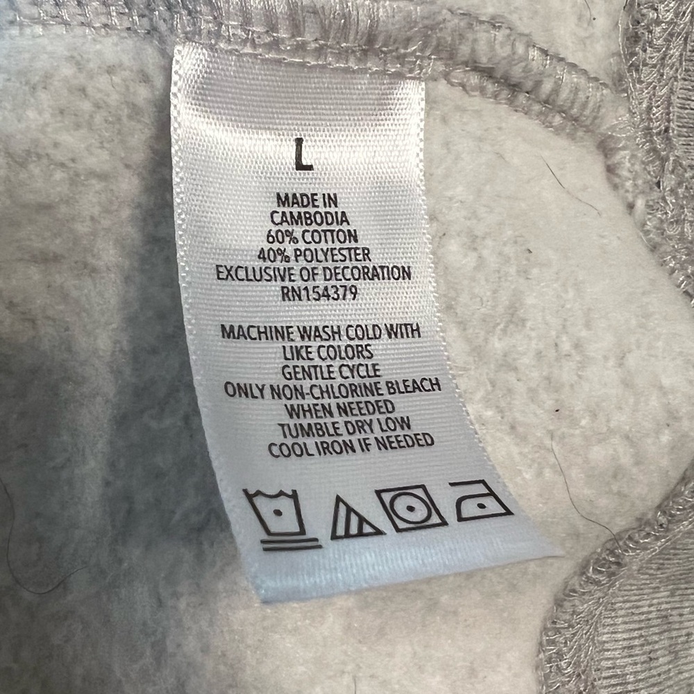 Aeropostale women’s large Light Gray Hoodie - Picture 7 of 8